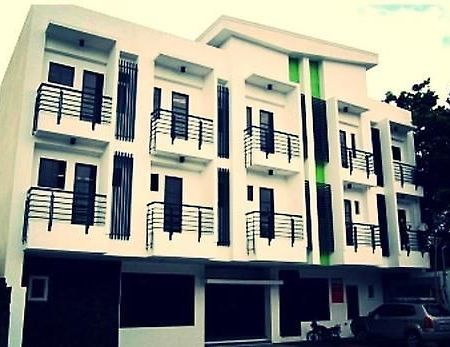 Elyseah Condotel Angeles Exterior photo